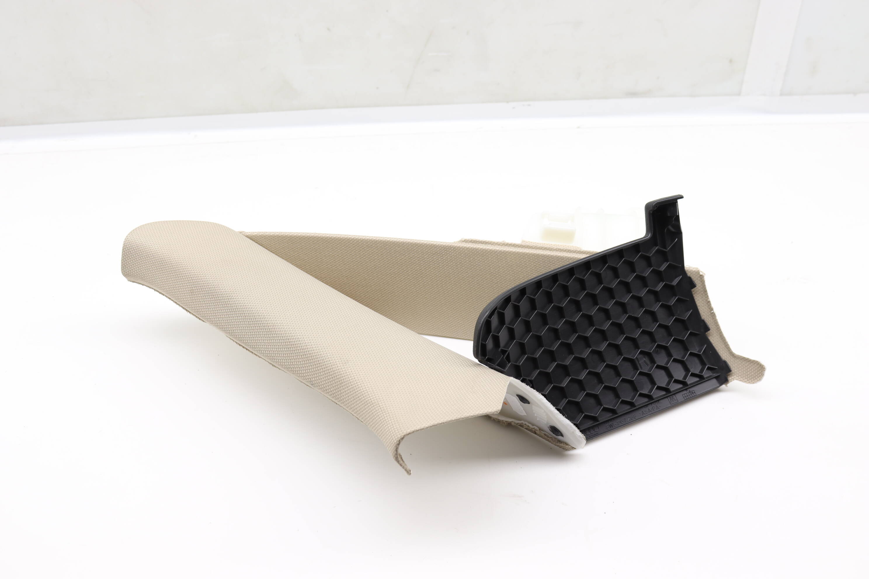 Upper C Pillar Trim / Panel 8W5867288C