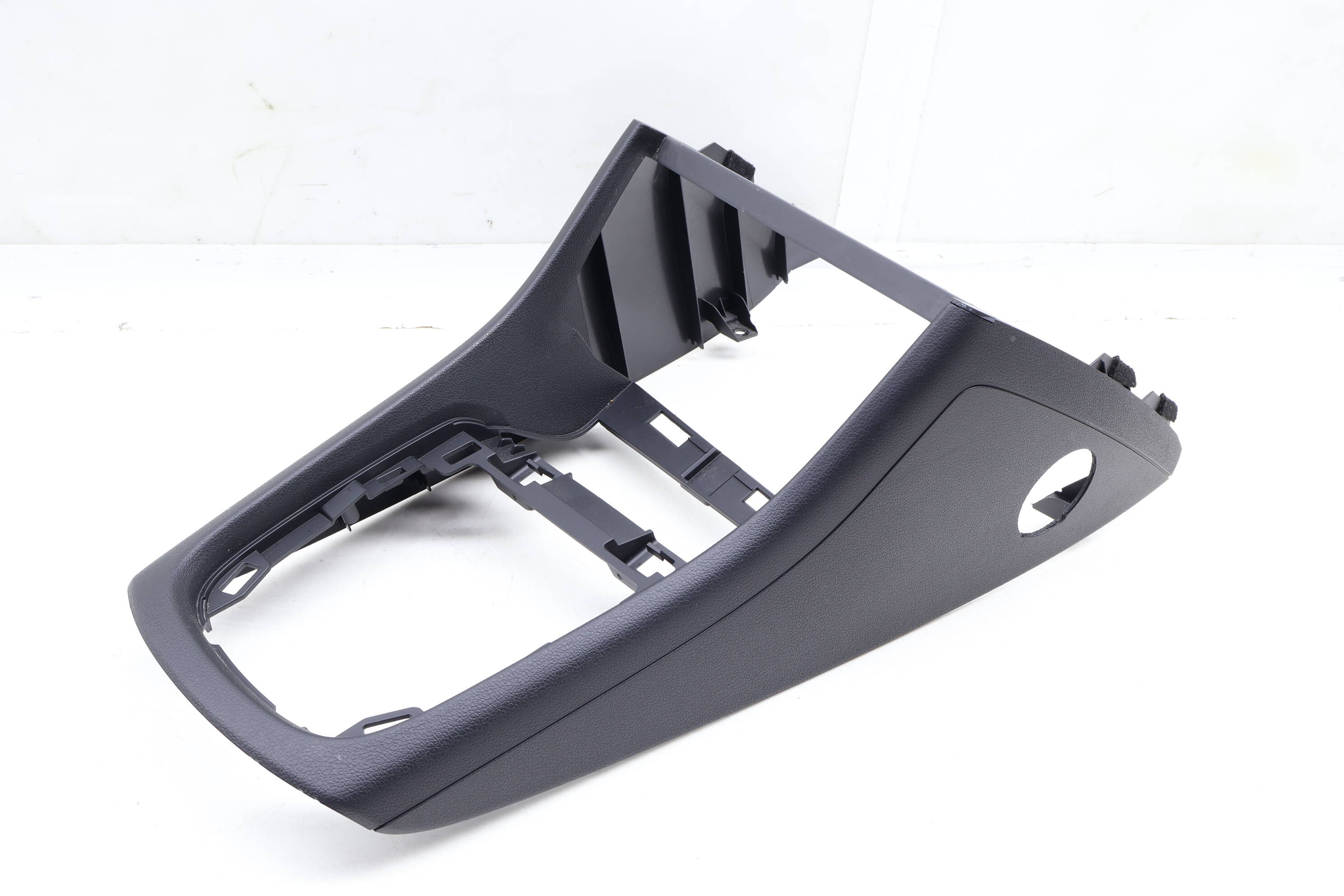 Center Console 8U1880491