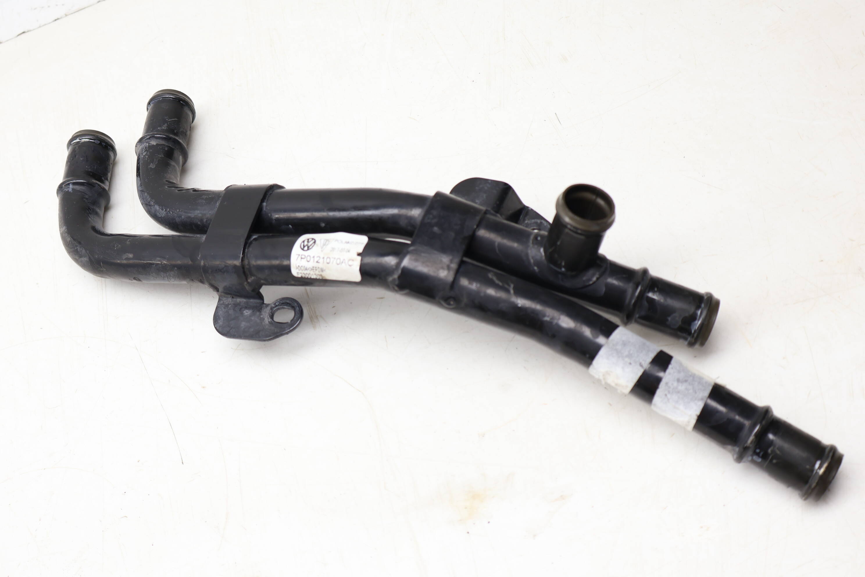 Coolant Pipe / Tube Set 7P0121070AC