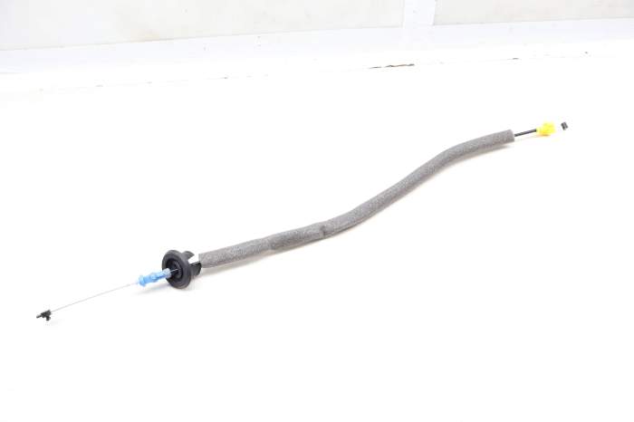 Door Handle Release / Bowden Cable 8U0837085B main product photo