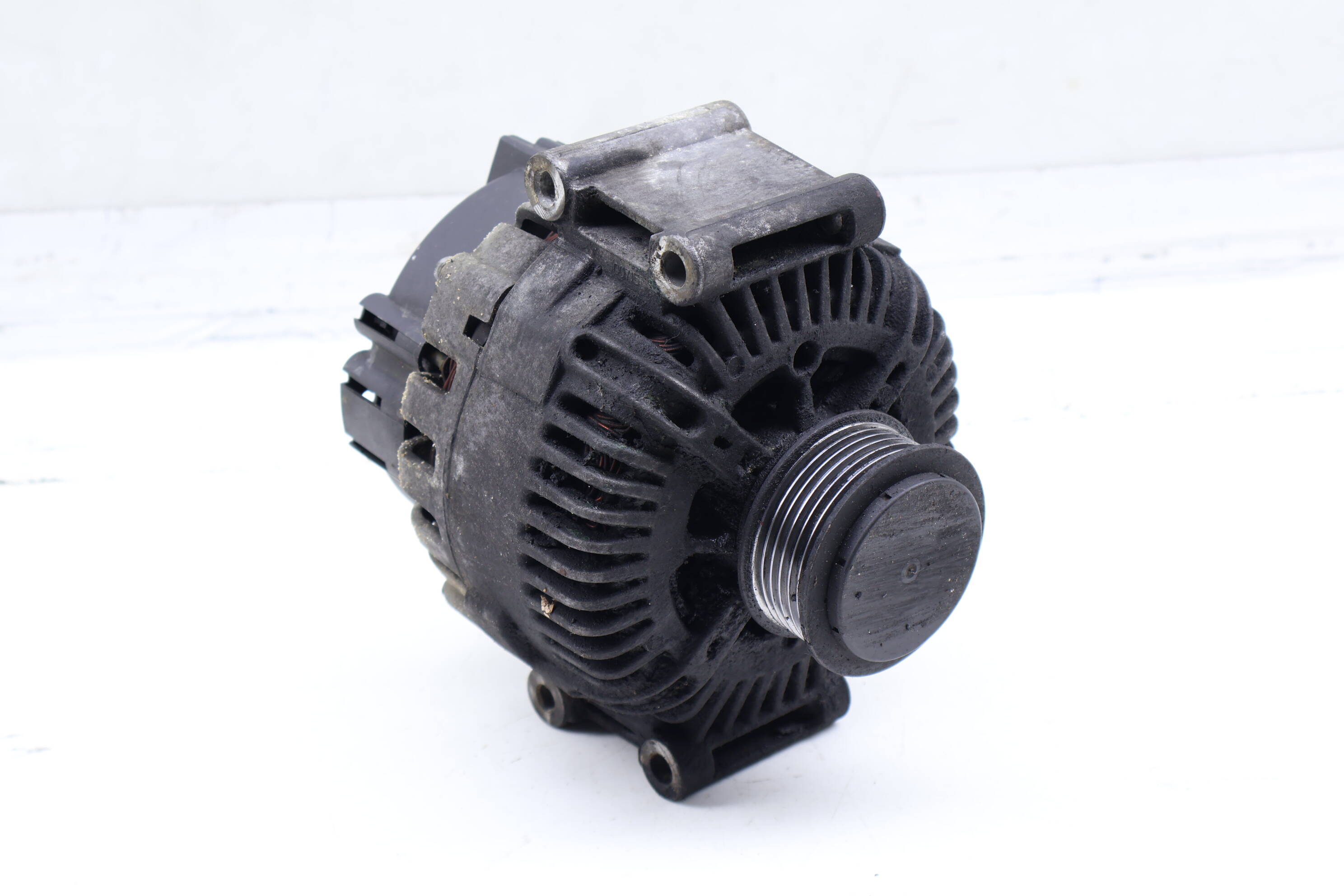 Alternator - 180 Amp 06E903016K