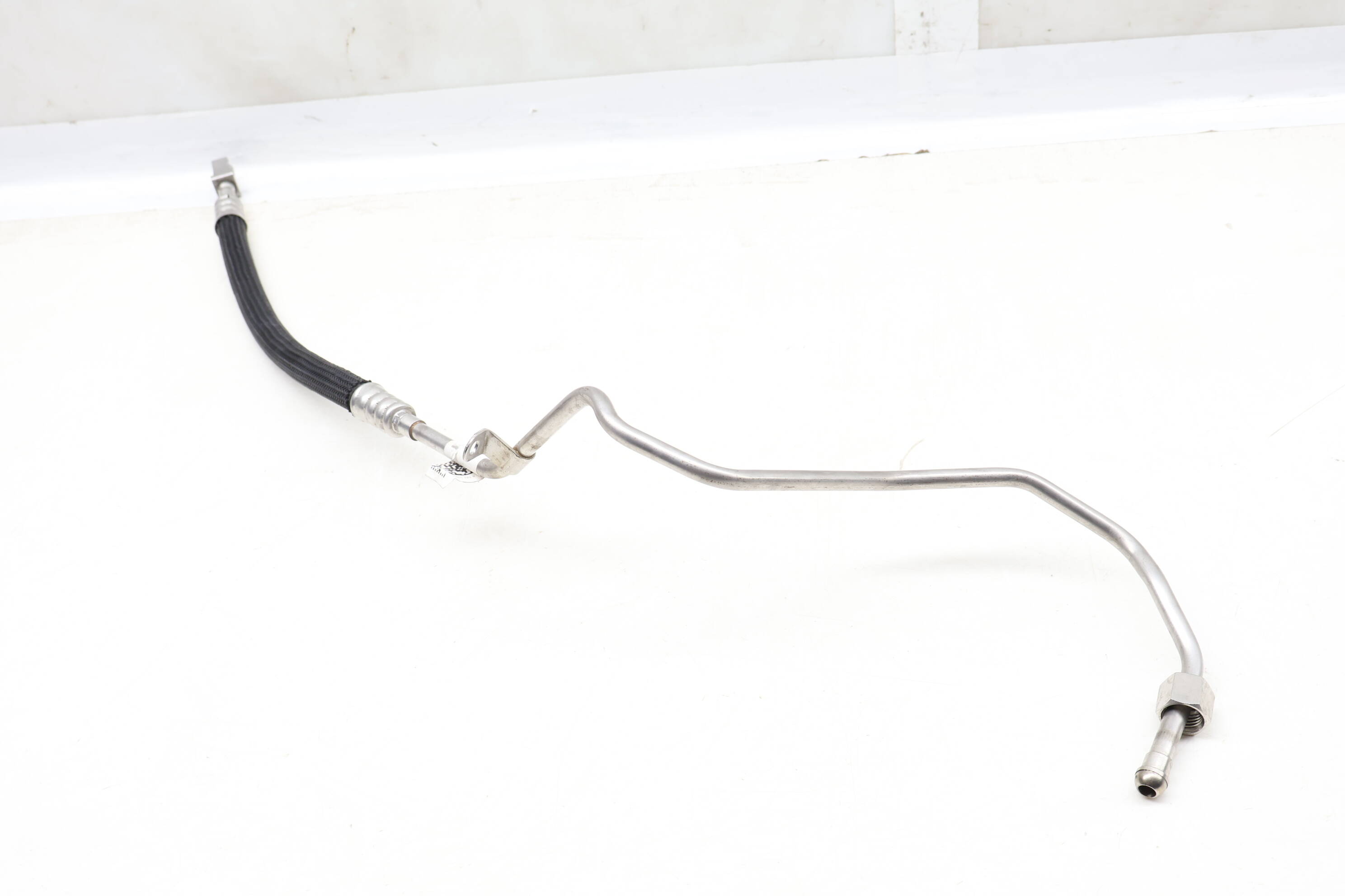 Fuel Line / Pipe 13538542339