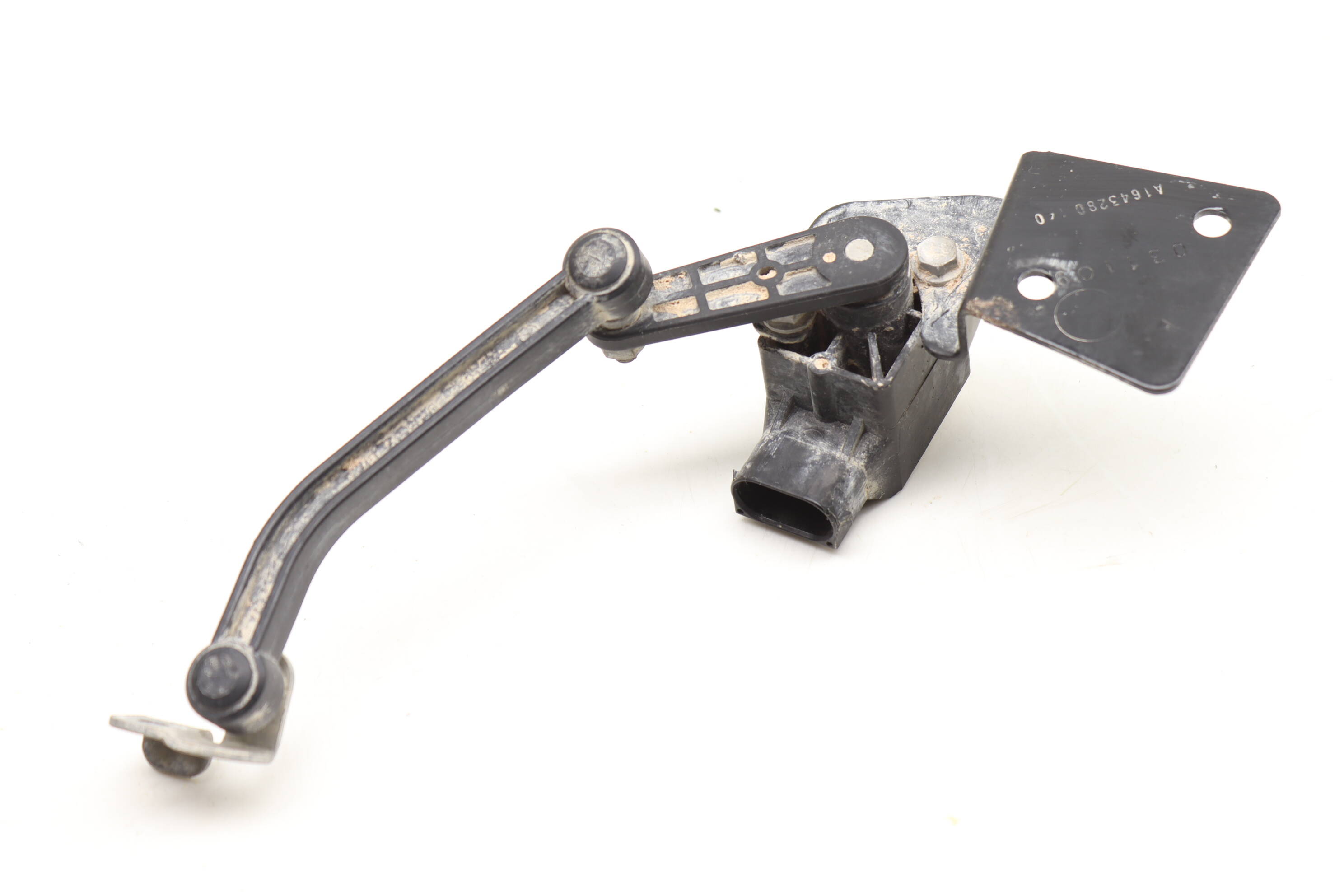 Mercedes-Benz Headlight / Suspension Leveling Sensor 1643280140