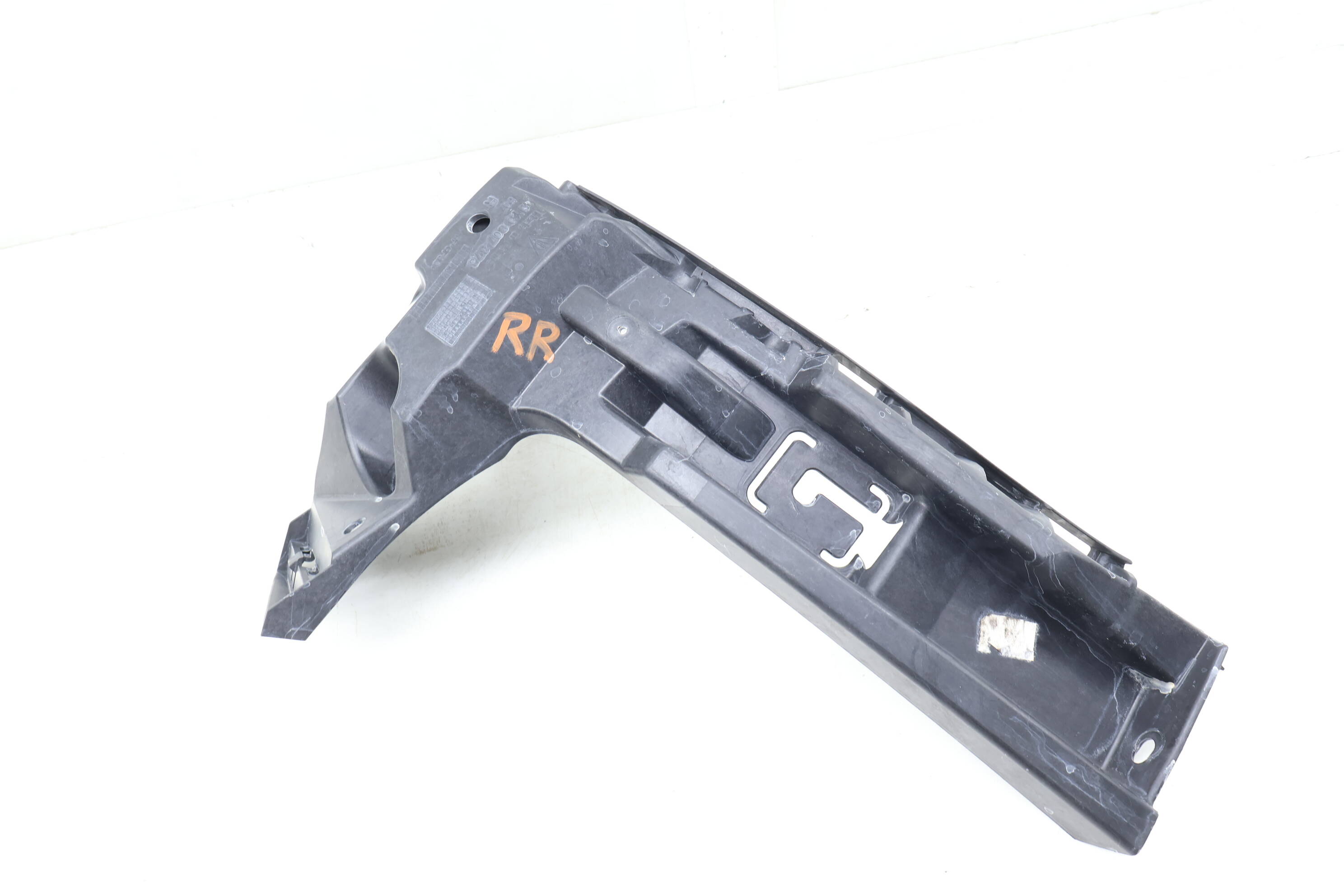 Bumper Mount Bracket (Side) 9Y0807376