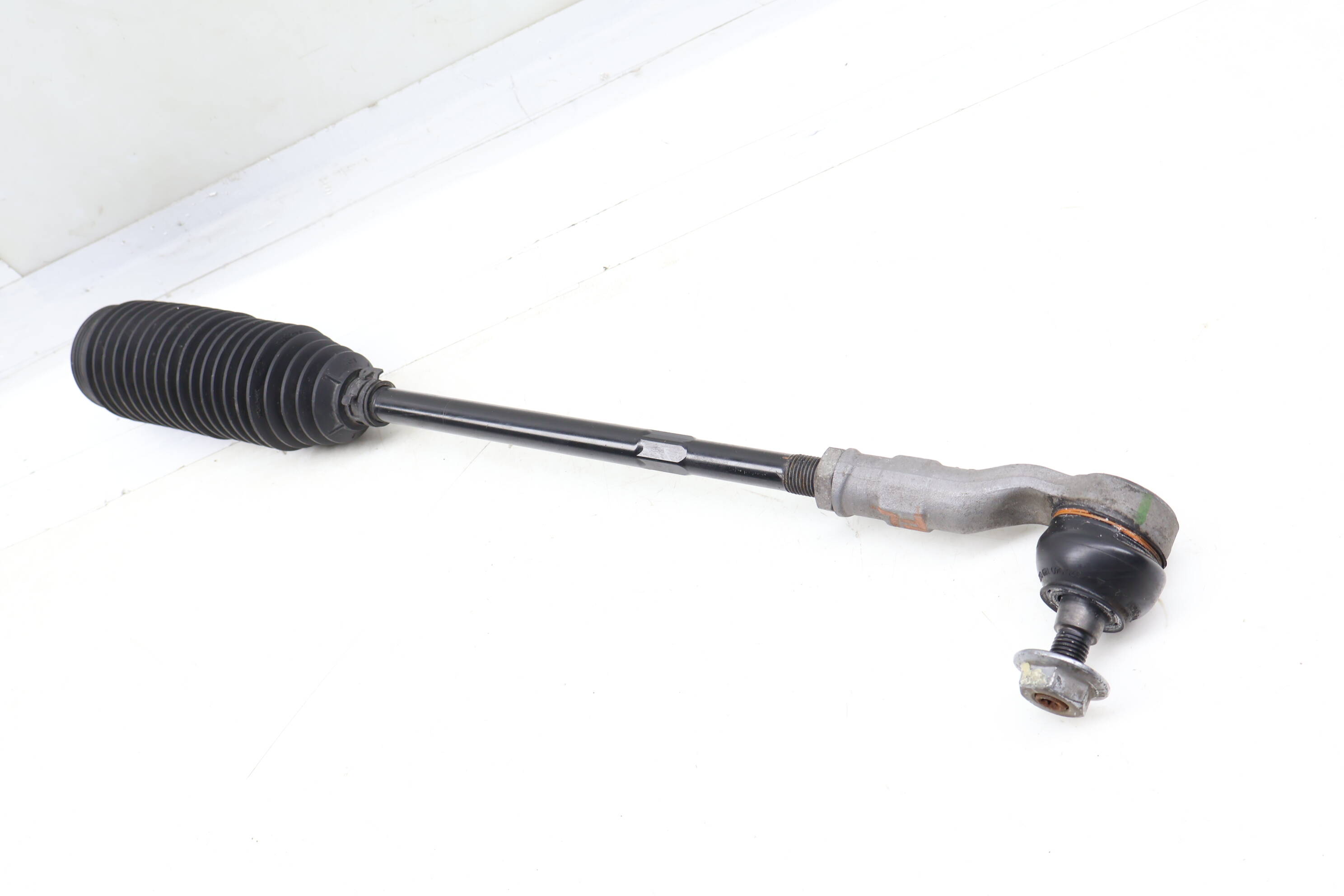 Steering Tie Rod W/ Boot 1EA423811B