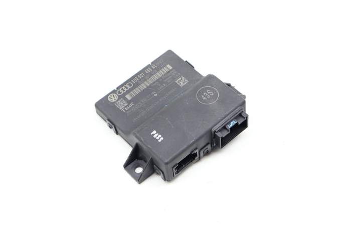 Gateway / Data Bus Control Module 8U0907468AL main product photo