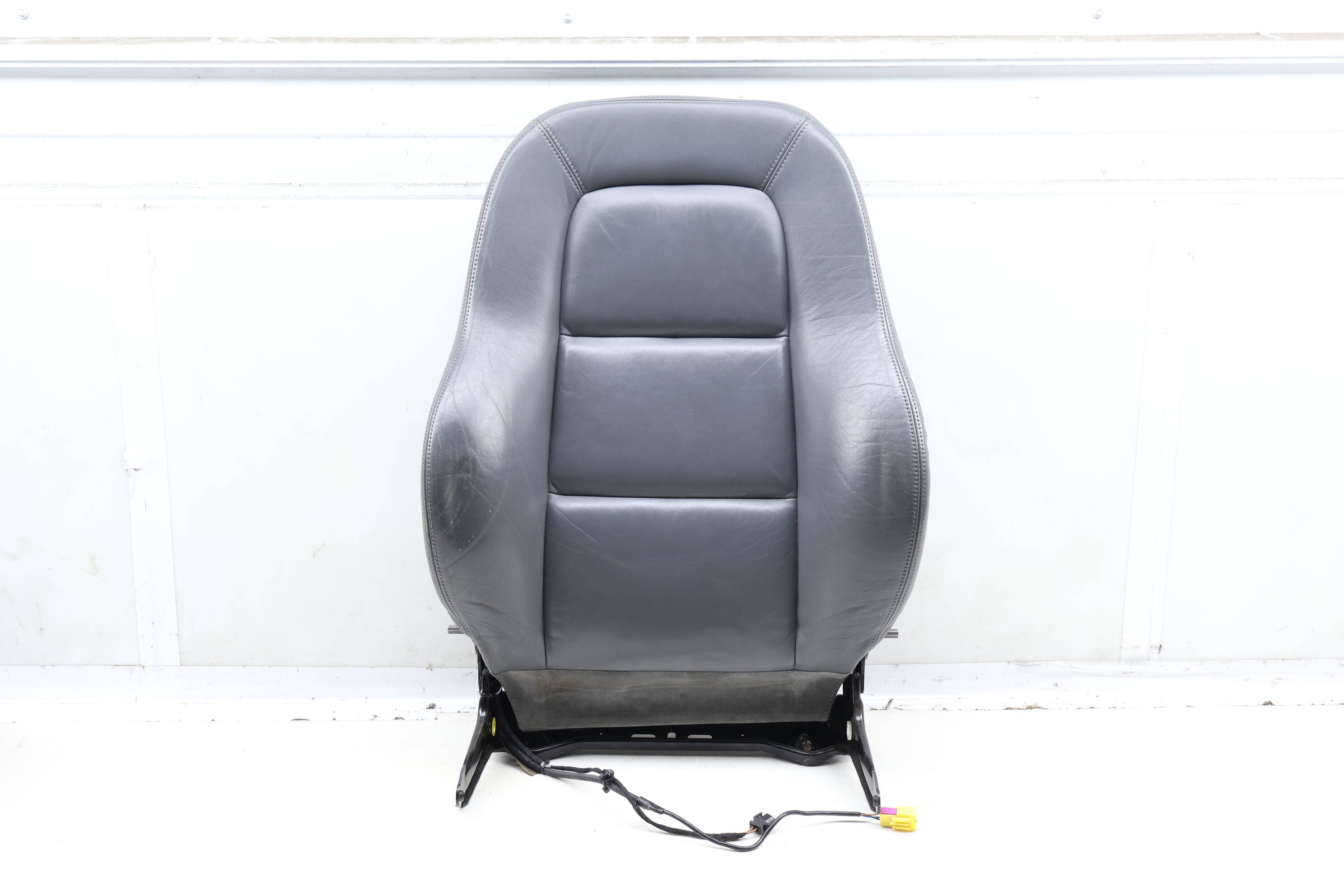 Upper Seat Back Cushion Assembly 8N0881806S