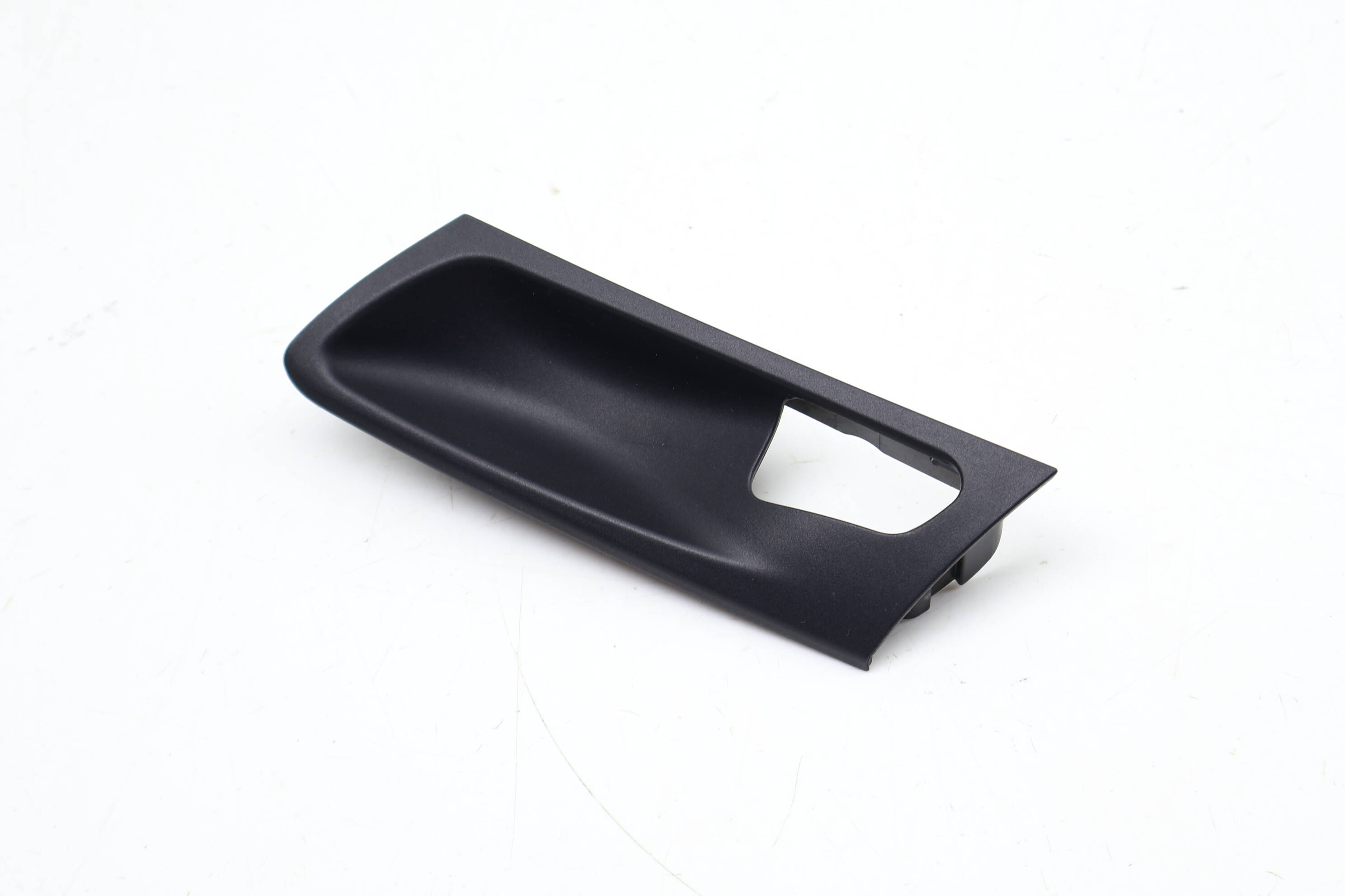 Door Panel Handle Trim / Cover 51416973735