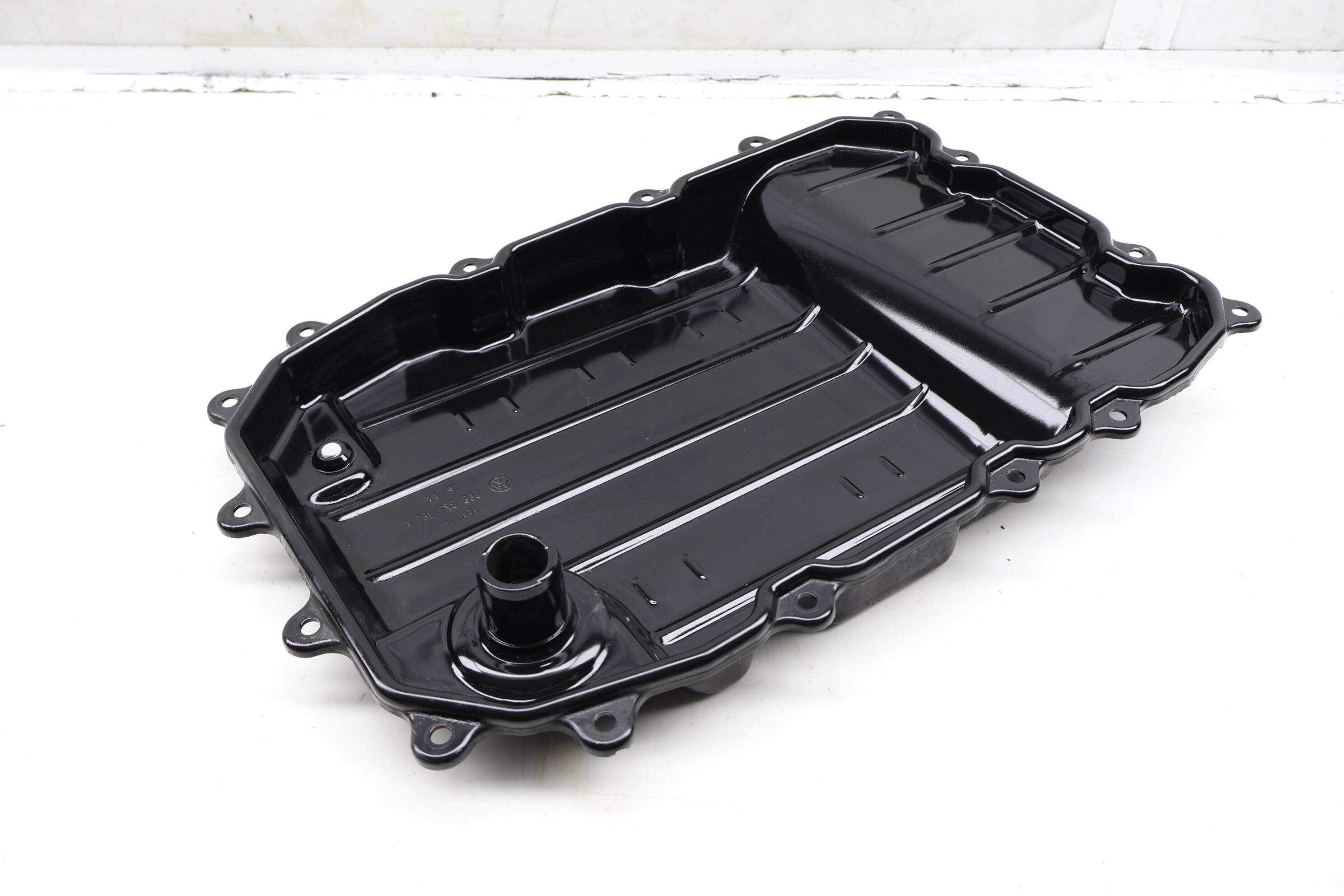 Transmission Oil Pan / Sump 09D321361A 95532102501