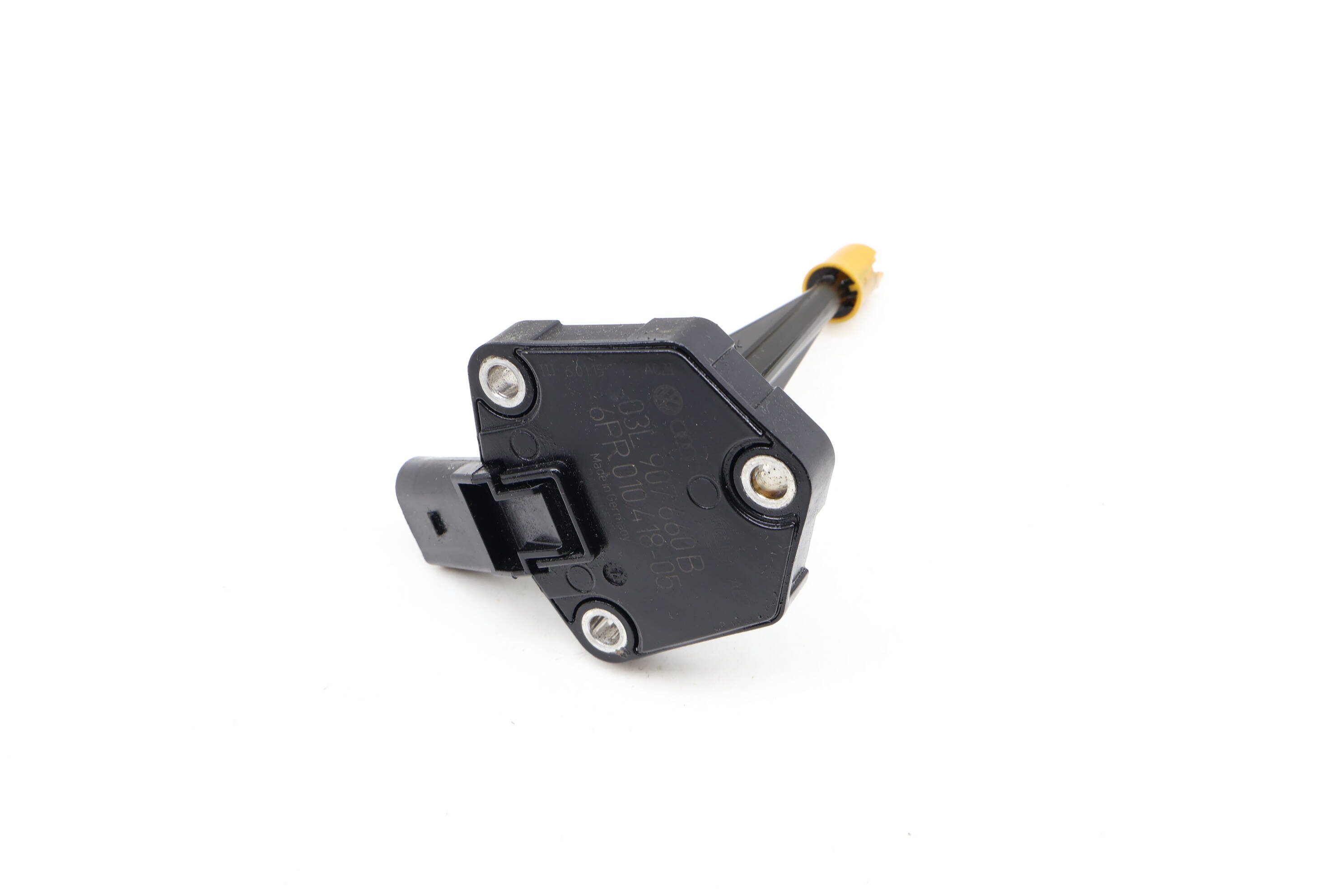 Engine Oil Level Sensor 03L907660B 95860616010