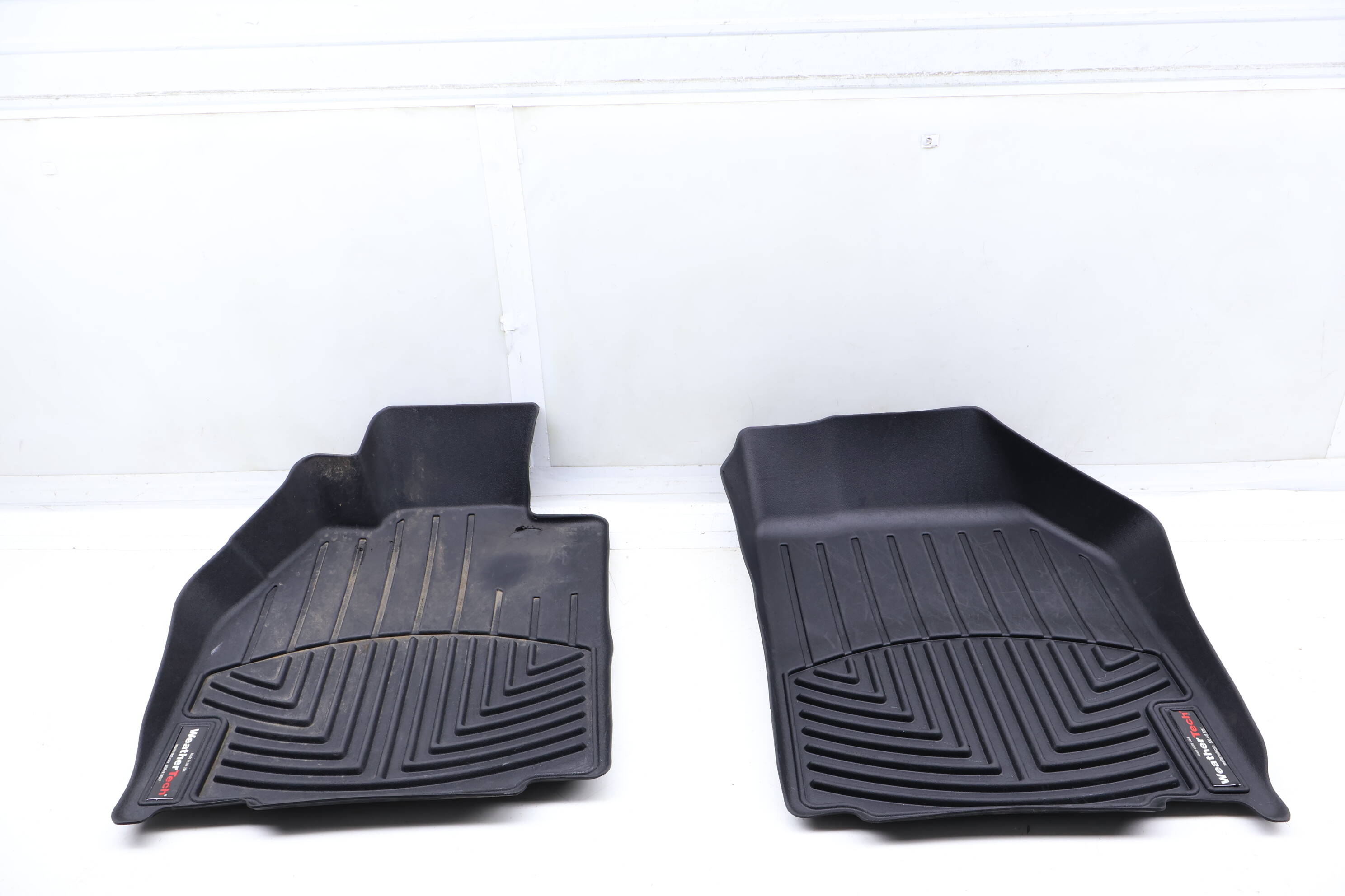 Weathertech Rubber Floor Liner / Mat Set (442461)