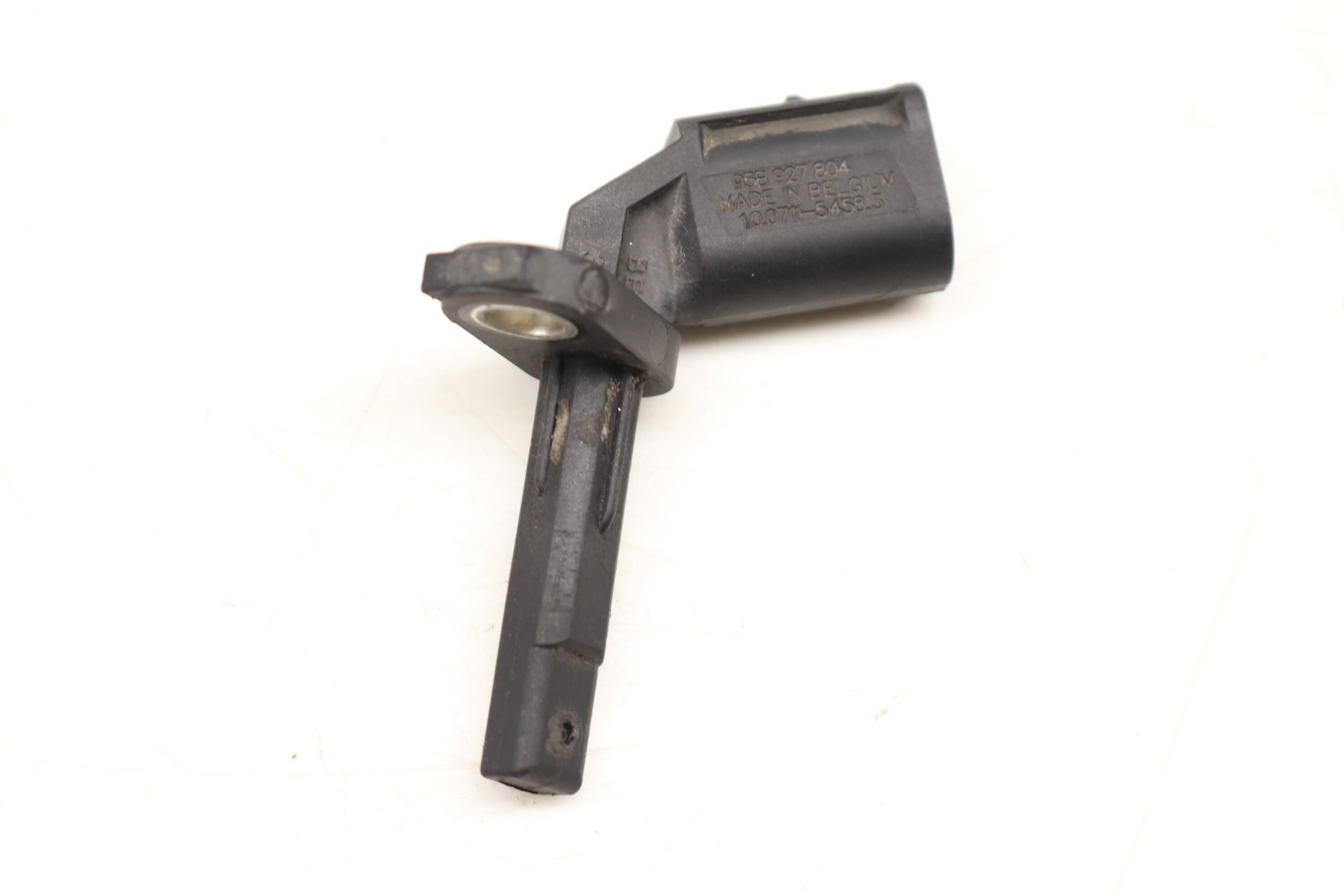 Abs / Wheel Speed Sensor 95B927804