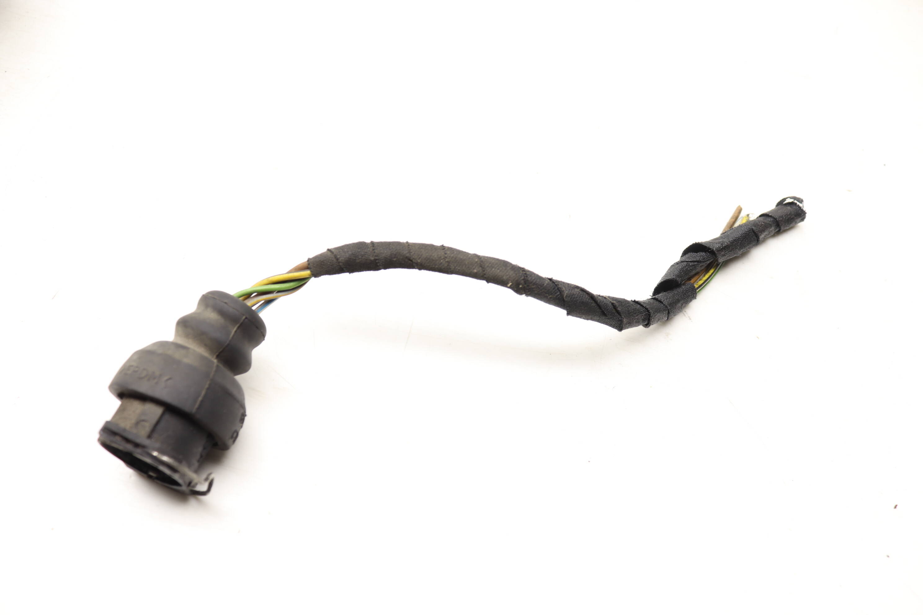 5-Pin Headlight Wiring Harness / Pigtail 8D0941189