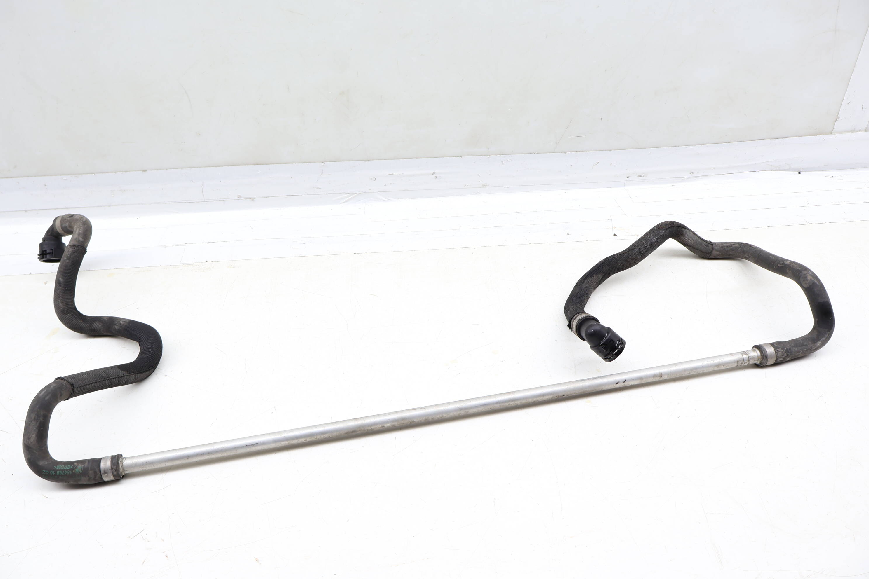 Coolant Hose / Line / Pipe 17127598250