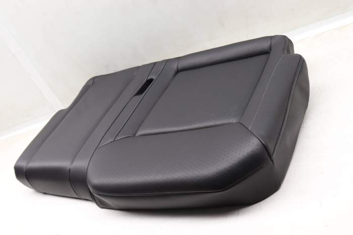 2Nd Row Seat Lower Bottom Cushion 3CN885405G main product photo