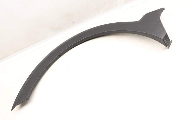Wheel Fender Flare Trim / Molding 5G9853818 main product photo
