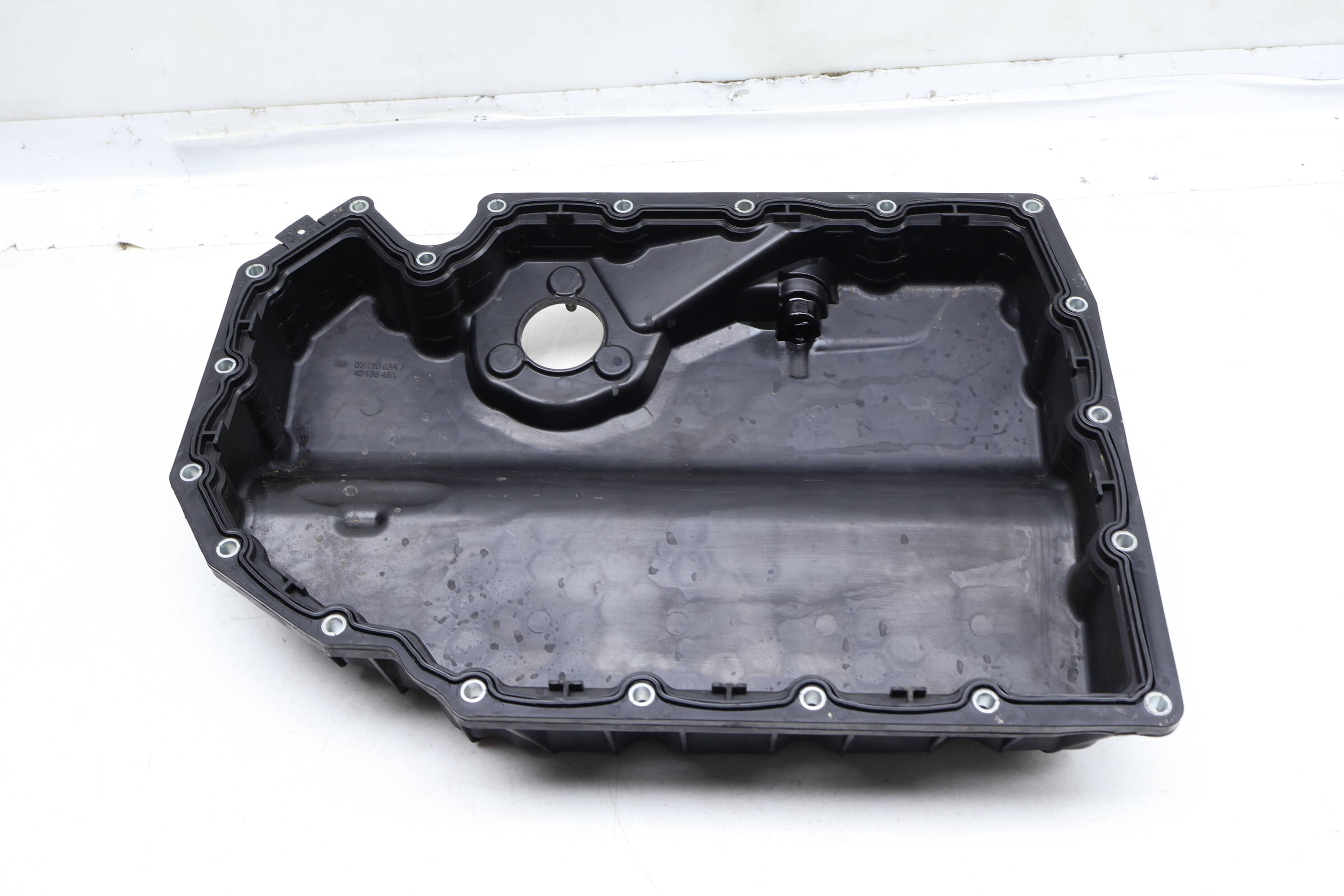 Engine Oil Pan / Sump (Lower) 06K103598R