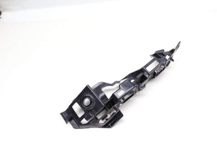 Bumper Guide / Mount Bracket 5GM807049 main product photo