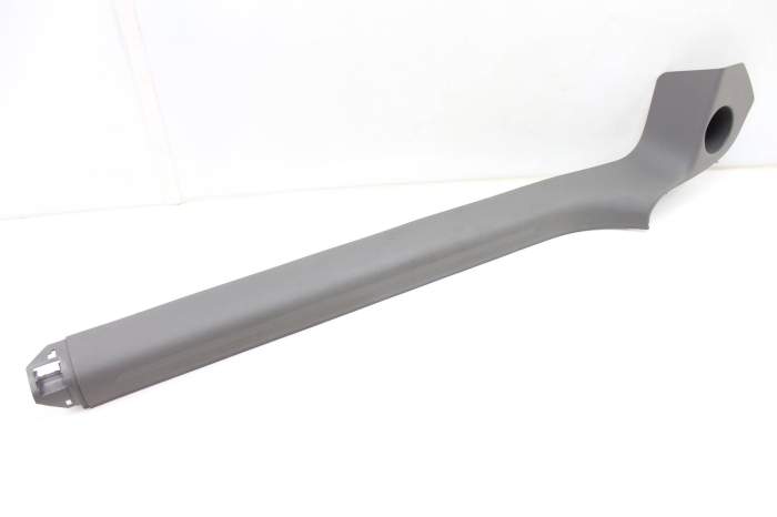 Inner Door Sill Panel / Scuff Plate 8T0853905A main product photo