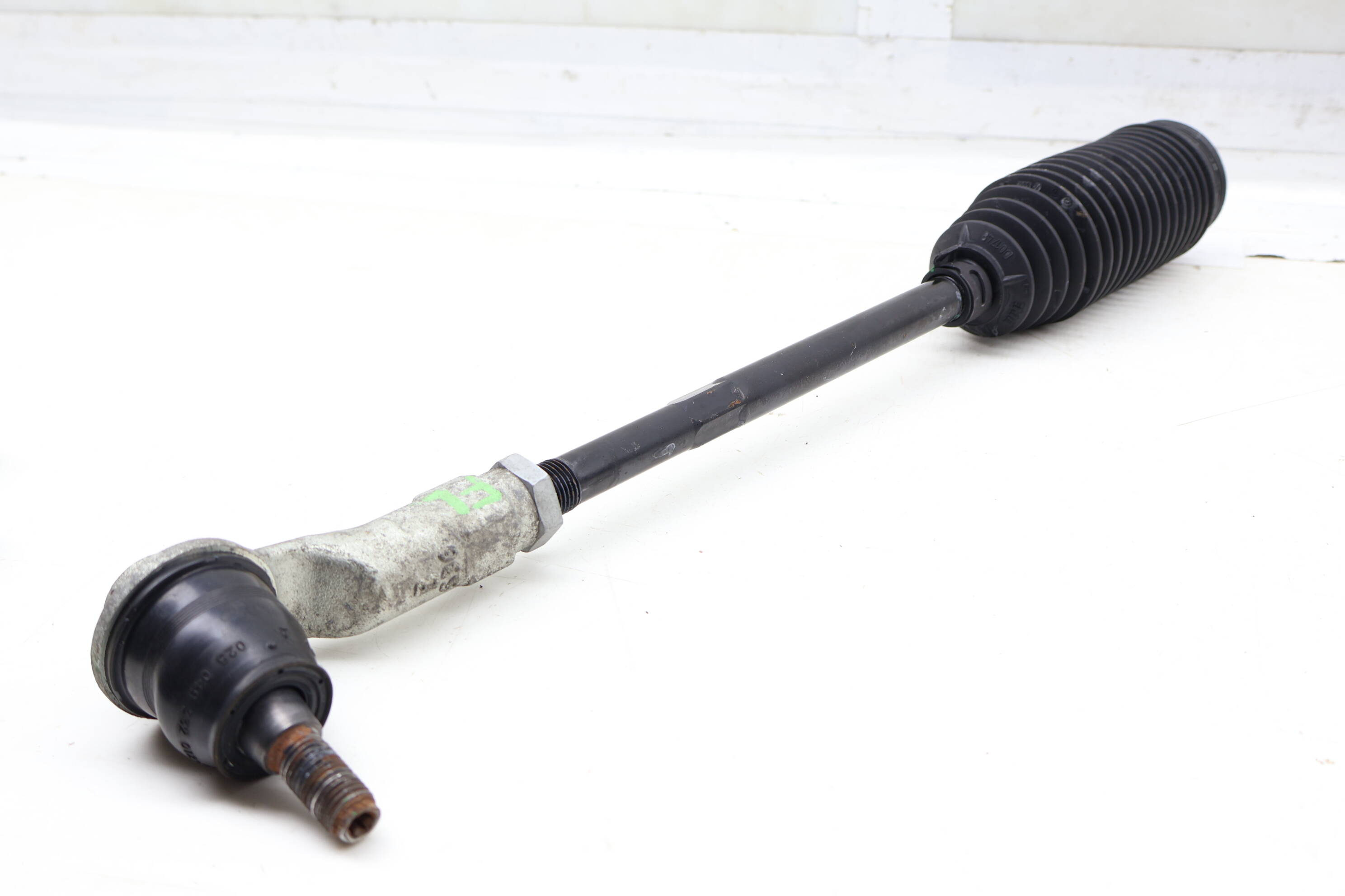 Steering Tie Rod W/ Boot 3QF423811C