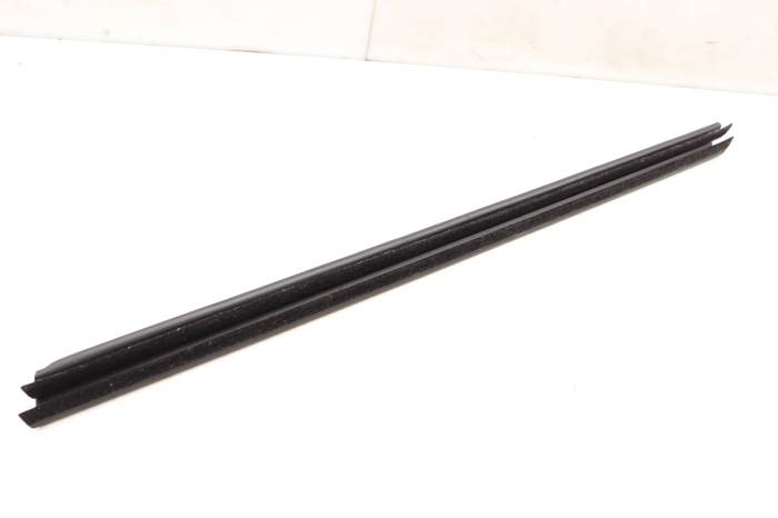 Door / Window Slot Seal (Inner) 51337349639 main product photo