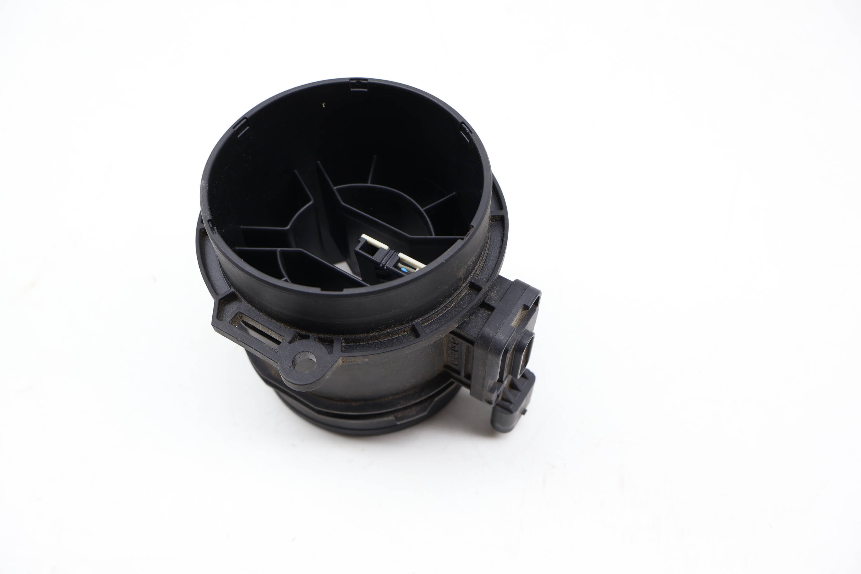 Mass Air Flow Sensor / Maf 03N906461