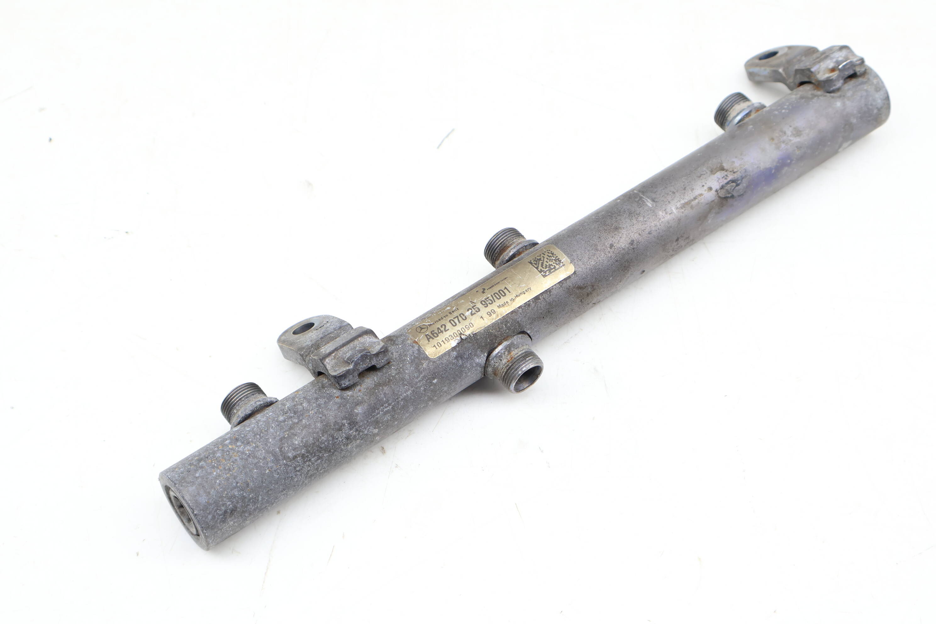 Diesel Fuel Rail 6420702595