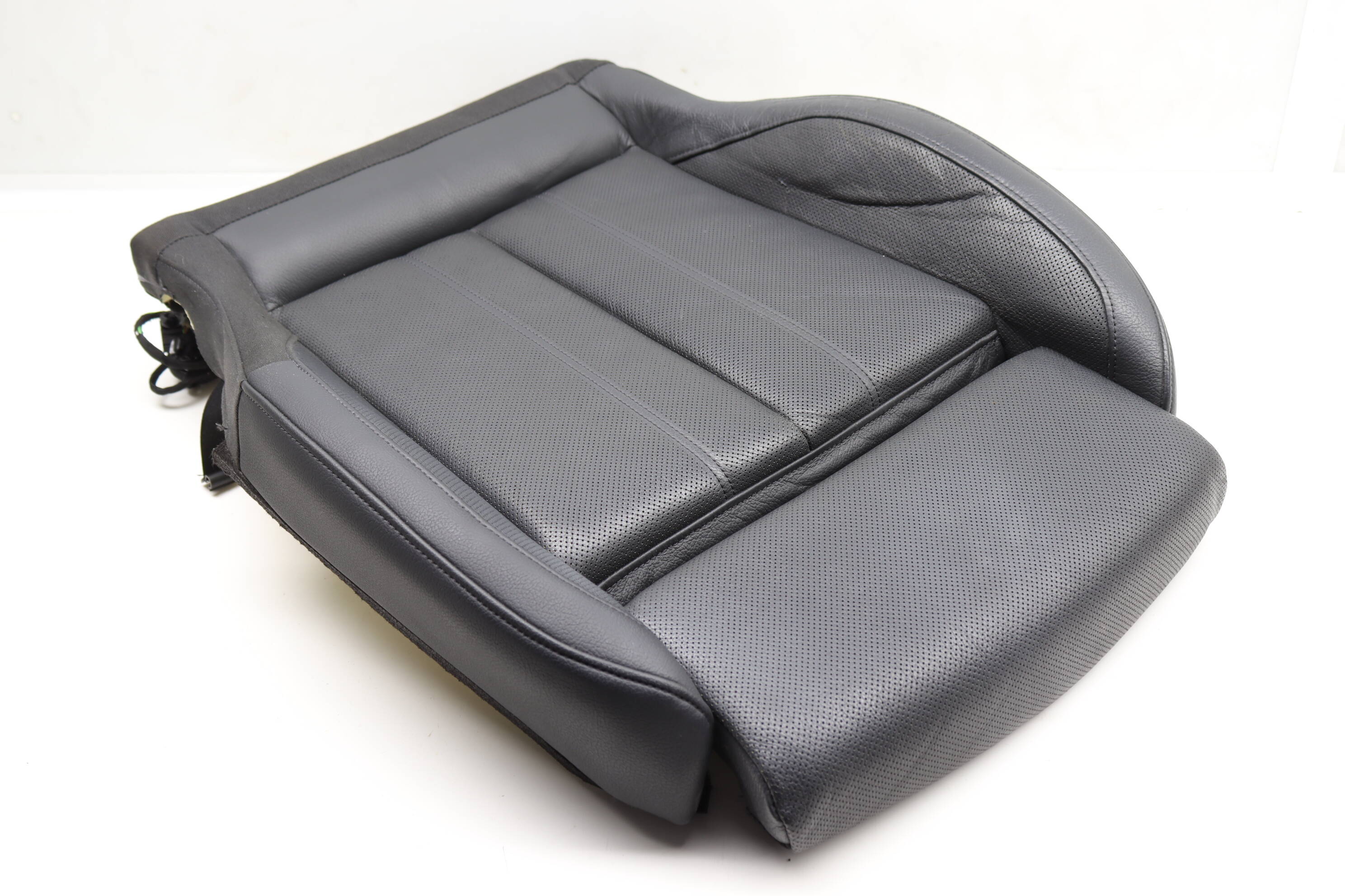 Lower Seat Bottom Cushion 8W7881405H