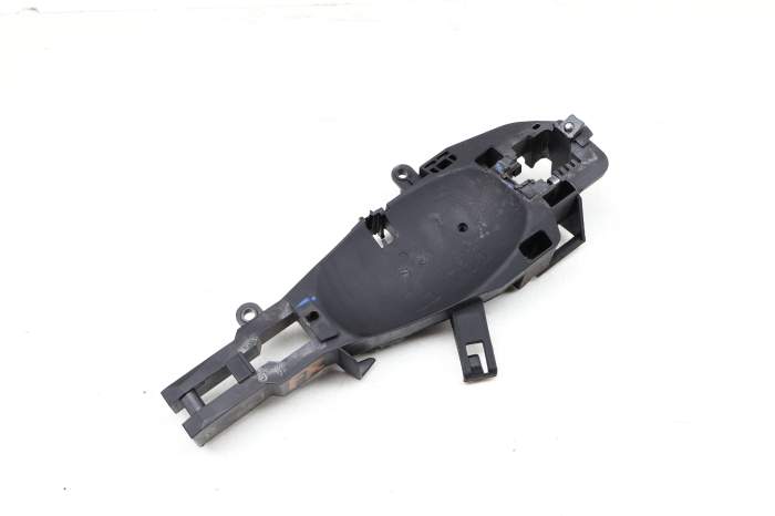 Exterior Door Handle Bracket 51212992974 main product photo