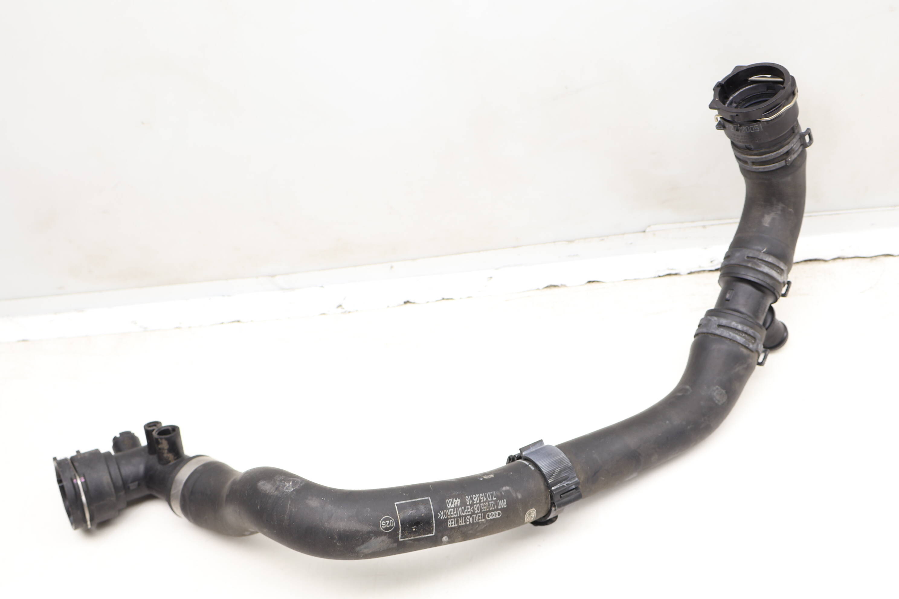 Radiator Coolant Hose / Line (Lower) 8W0122055CB