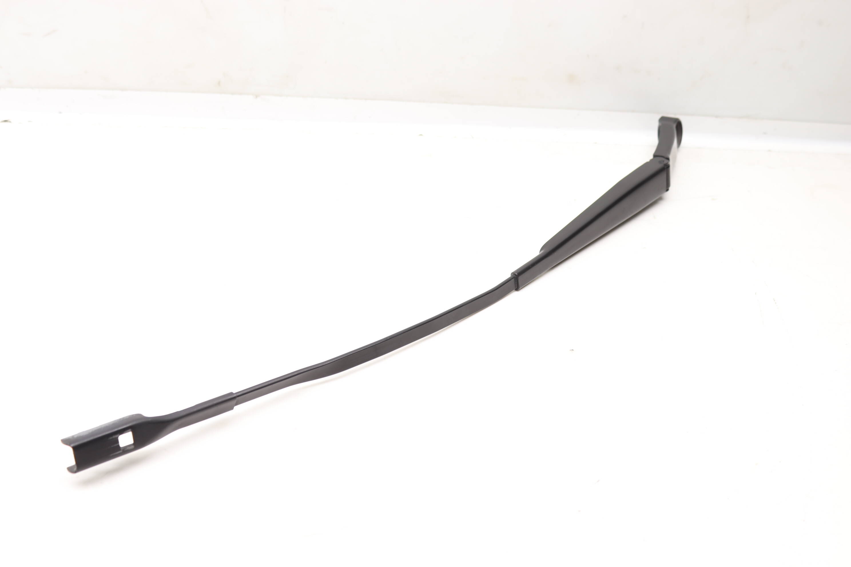 Windshield Wiper Arm 4M1955408