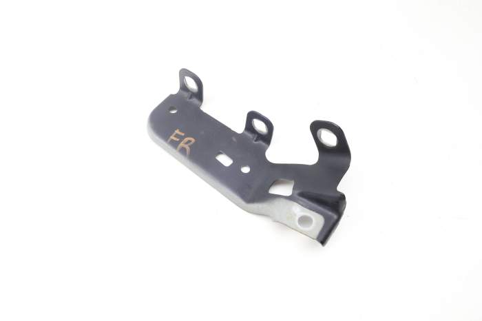 Fender Mount / Bracket (Upper) 41007269648 main product photo