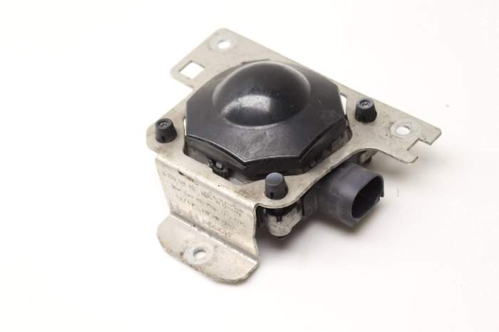 Adaptive Cruise Control Module / Radar Sensor (Master) 4M0907561G main product photo