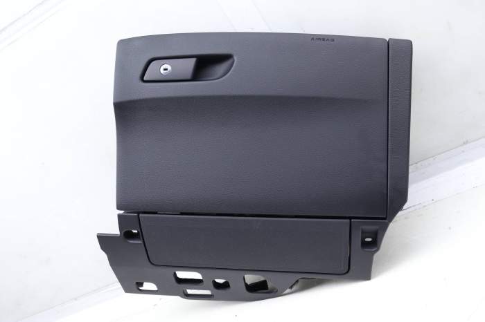 Glove Box / Compartment 8W1880302D main product photo