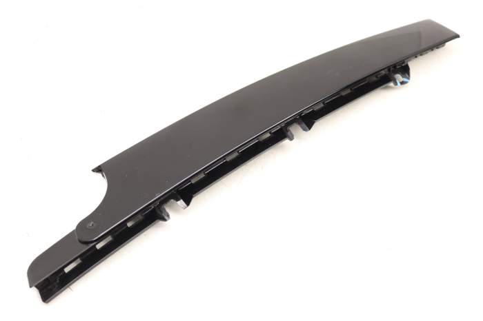 Exterior Door / Window Trim 5GM837902B main product photo