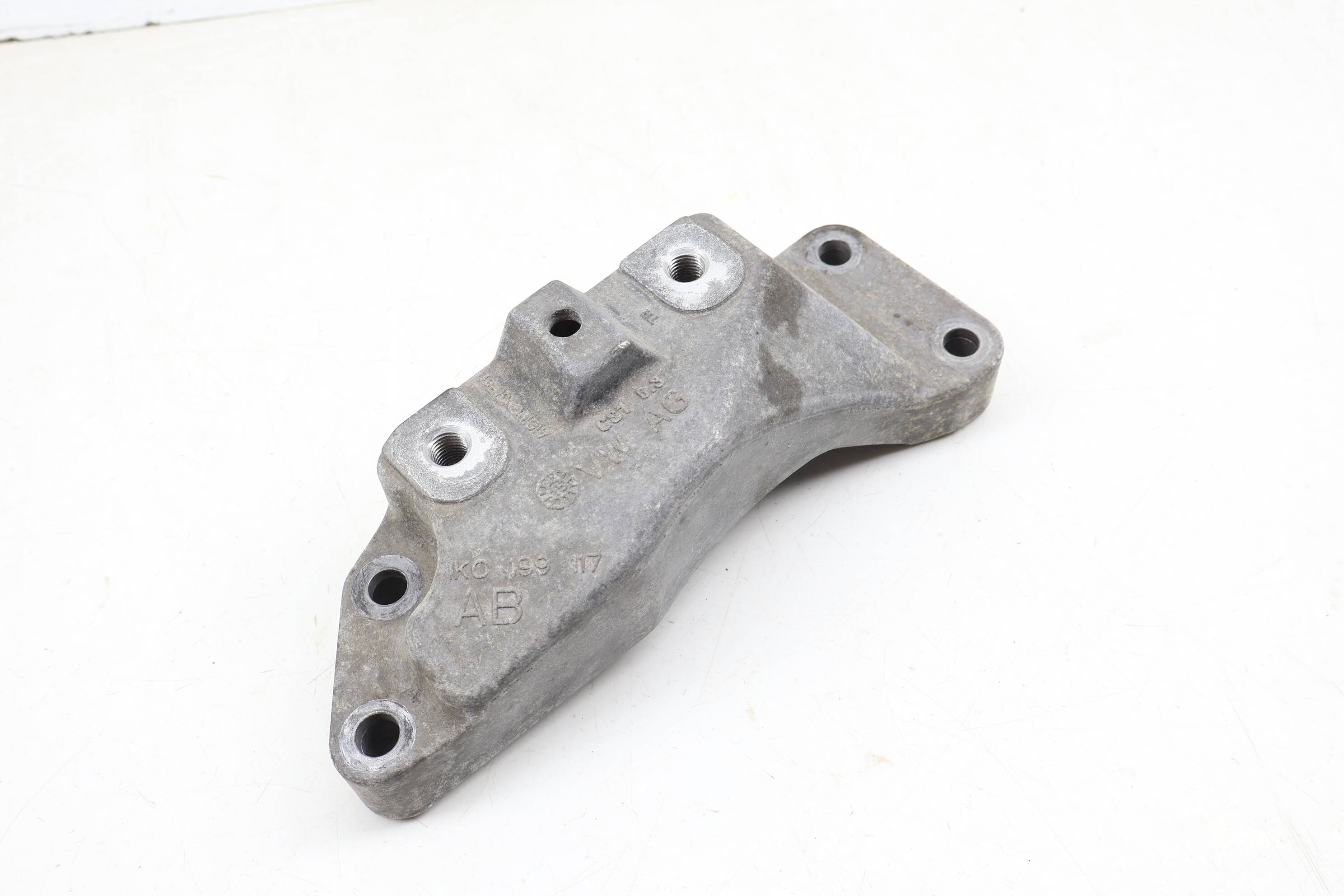 Engine / Motor Mount Bracket 1K0199117AB