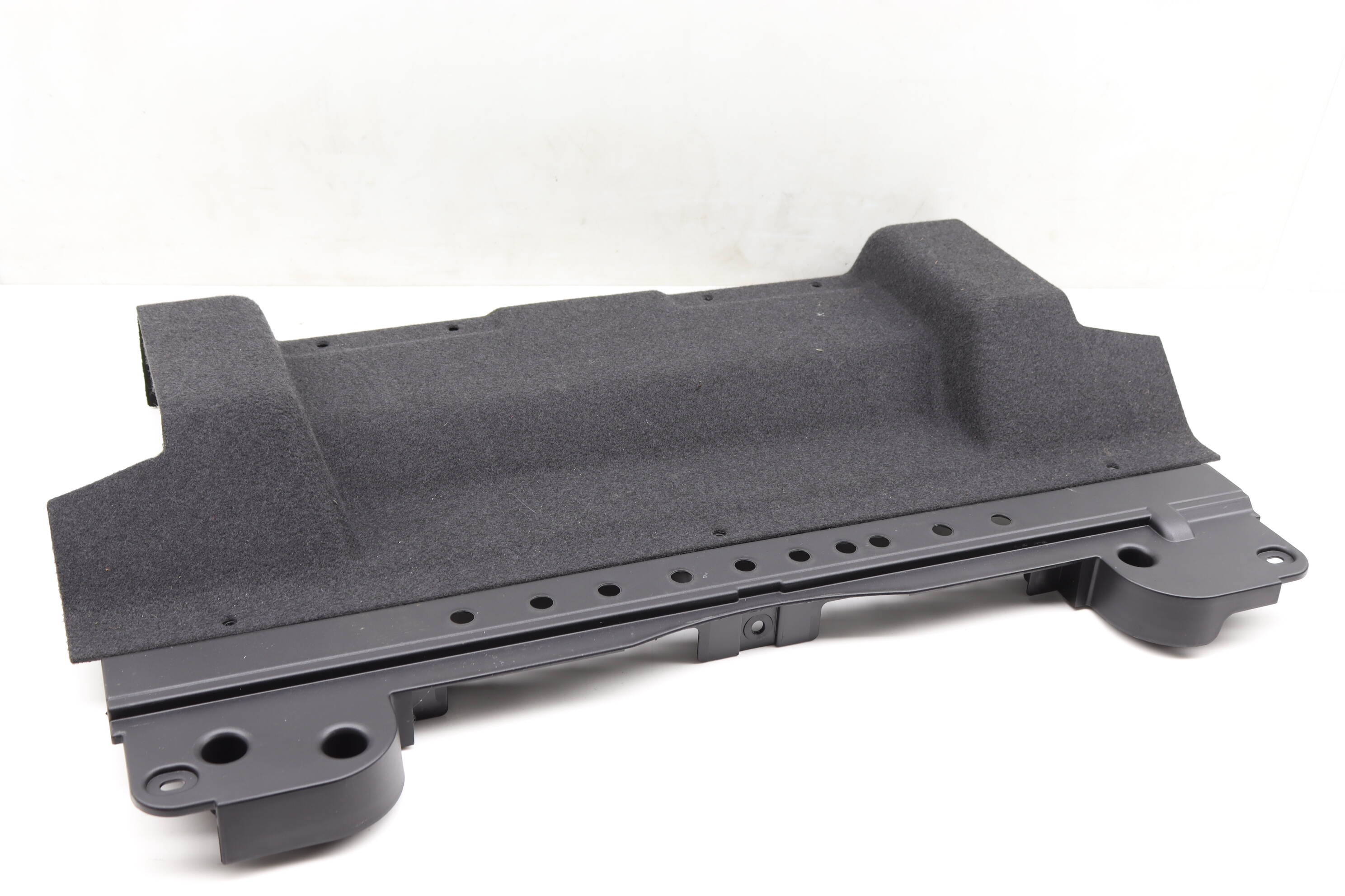 Trunk&#x20;Trim&#x20;Panel&#x20;Insert&#x20;8W7863373A