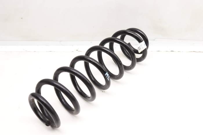 Coil Spring 5QJ511115K main product photo