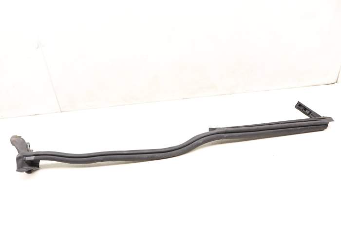 B Pillar Door Seal / Weather Stripping 51767277060 main product photo