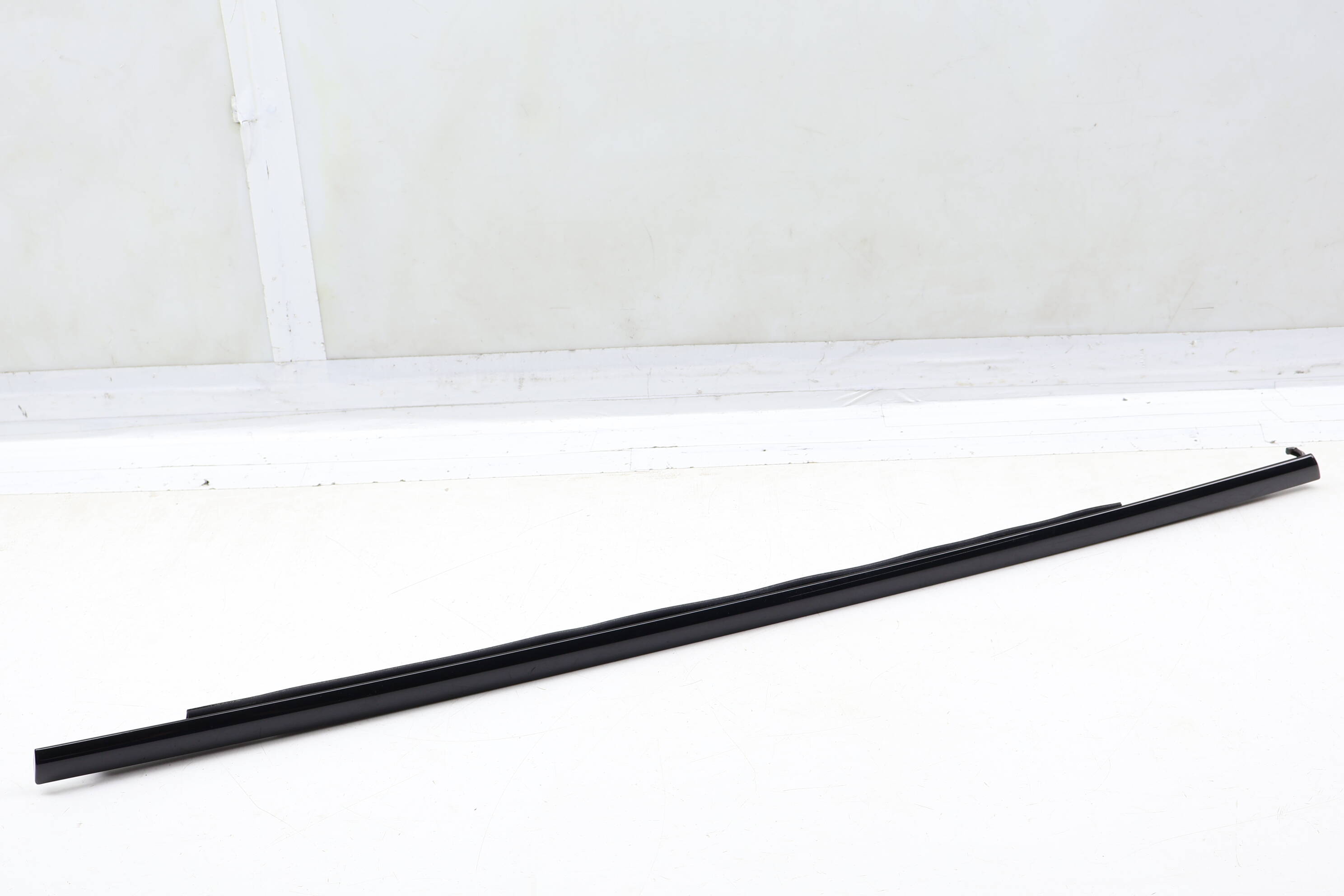 Door Window Slot Seal / Trim 9Y0839475J