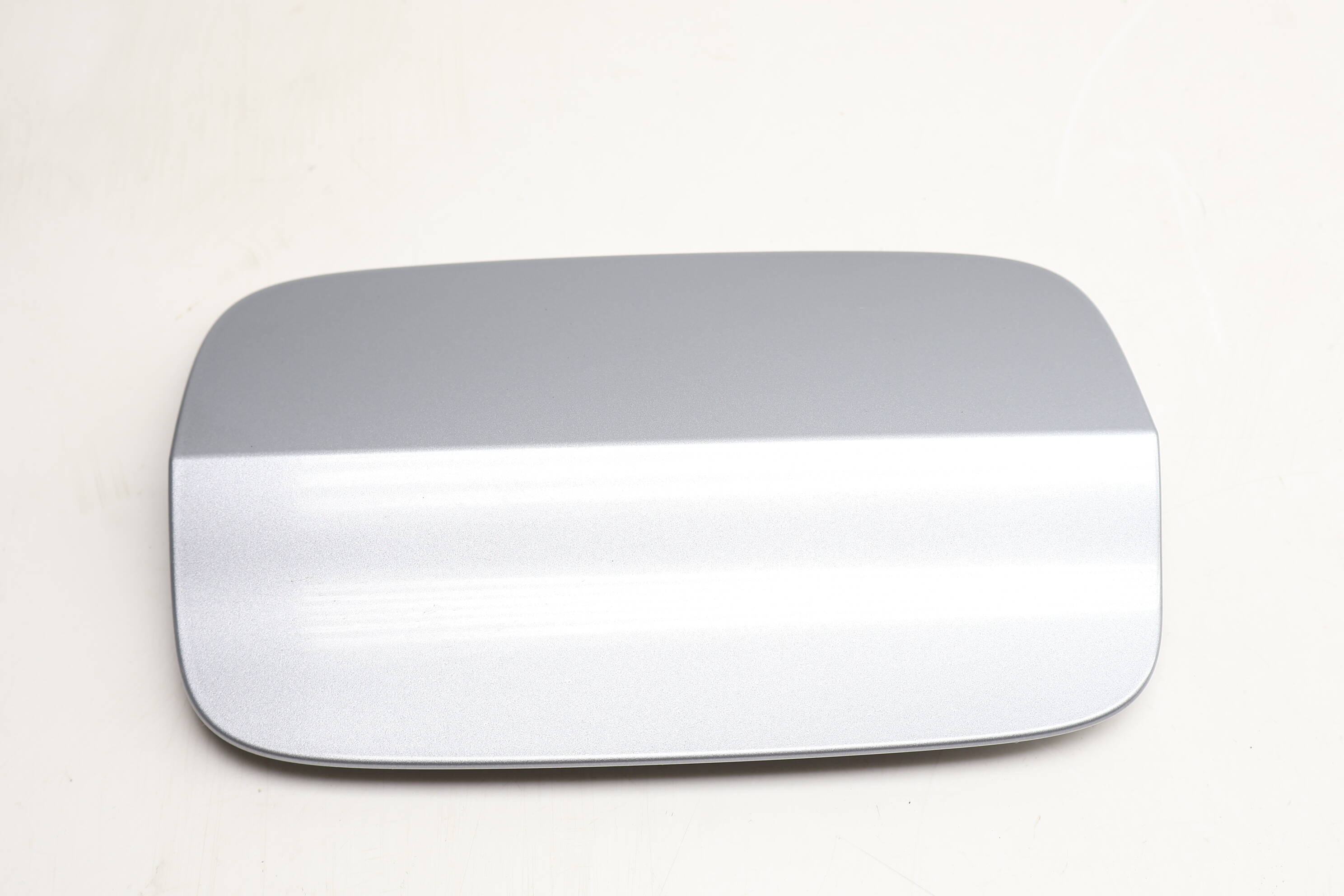 Gas / Fuel Filler Door 8V5809907