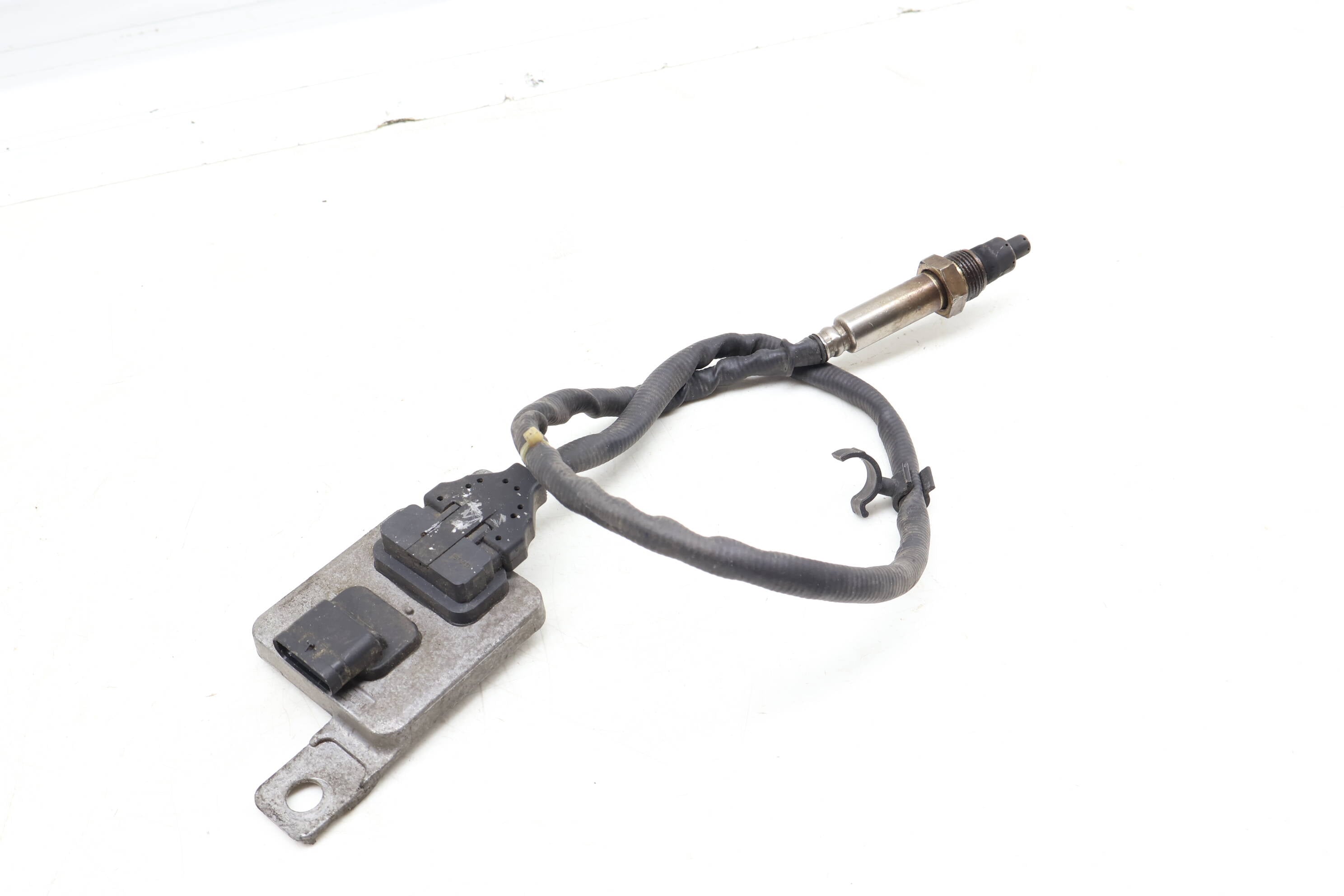 Nox Sensor (Pre Cat) 059907807H