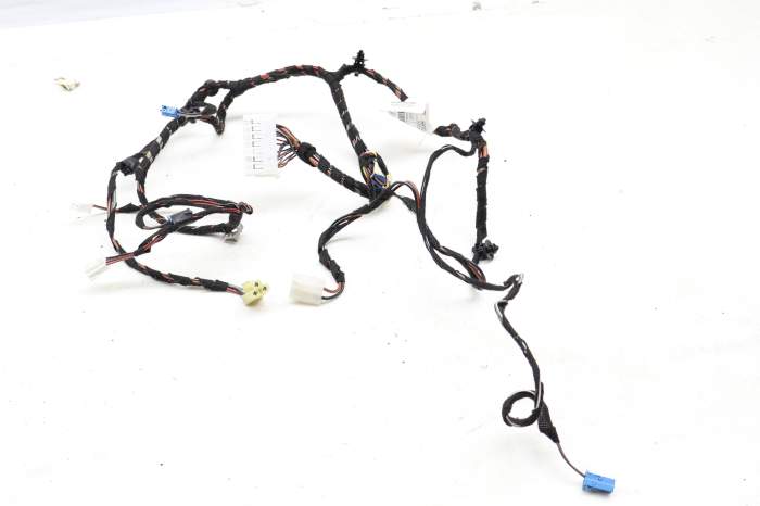Center Console Wiring Harness 1664401809 main product photo