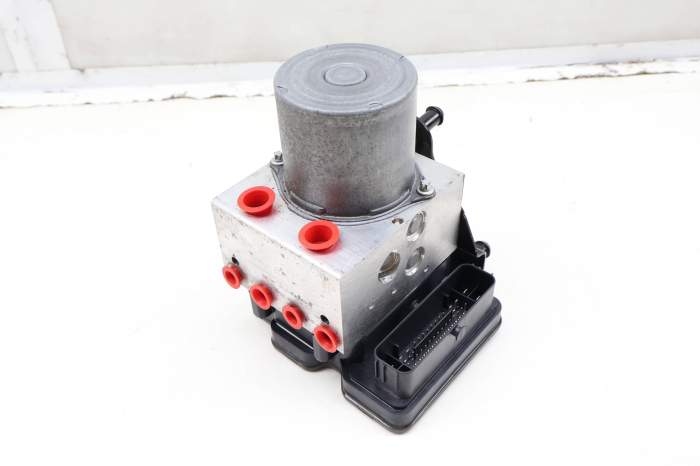 Abs Pump / Module Unit K8AM14F447FF main product photo