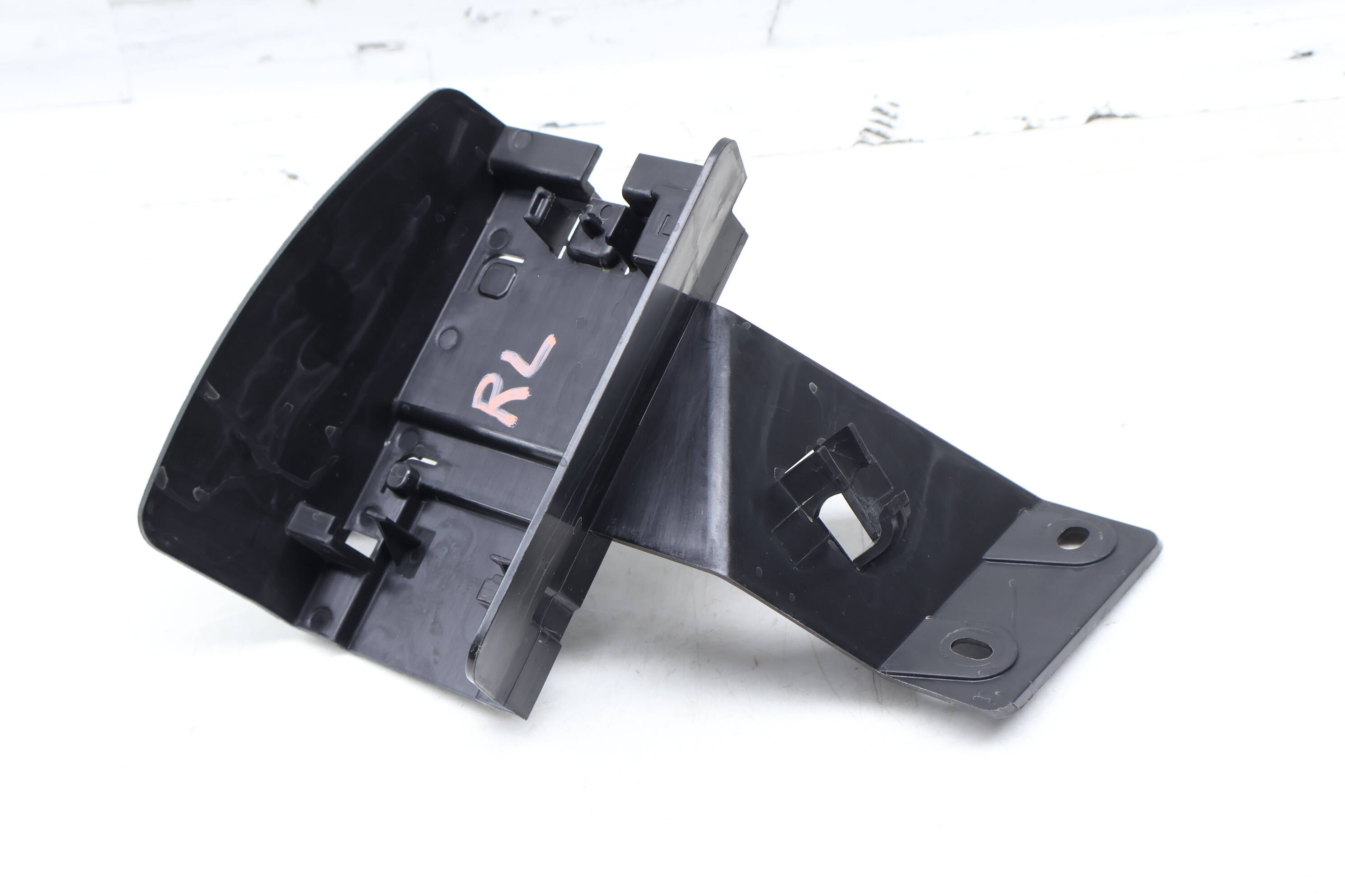 Lane Change Assist Control Module Bracket 2GJ907455