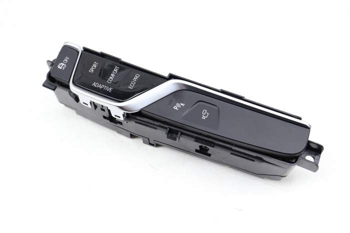 Center Console Multi Switch 61316993909 main product photo
