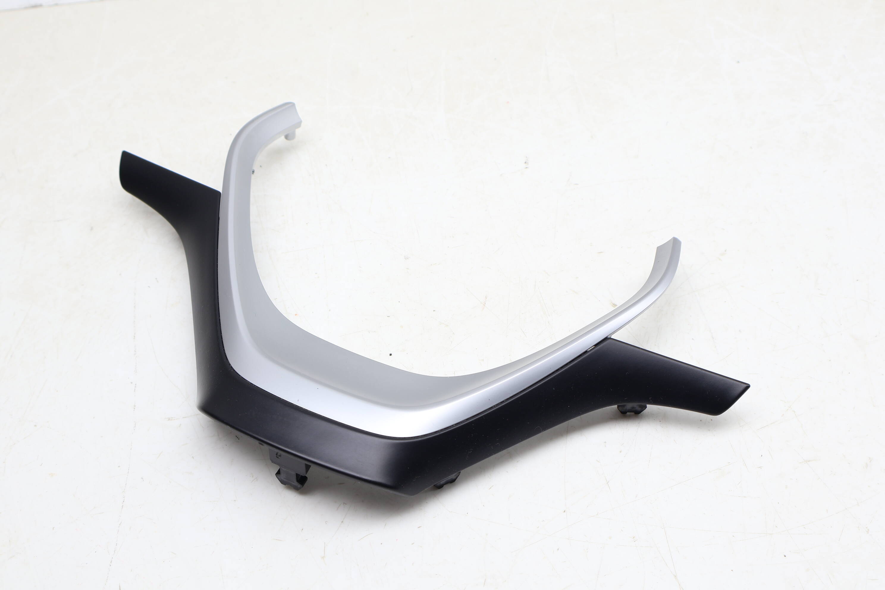 Steering Wheel Trim / Cover 32306854776