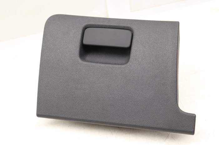 Dash Storage Bin / Trim 5GM857919G main product photo
