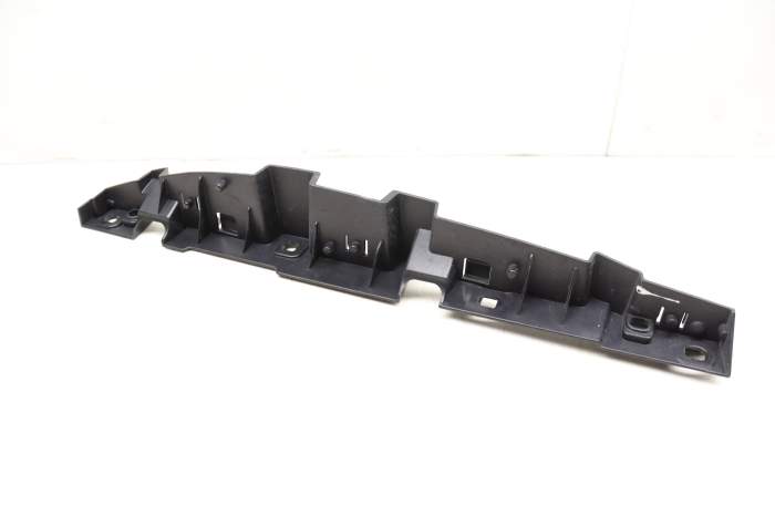 Fender Retaining Bracket 51657299184 main product photo