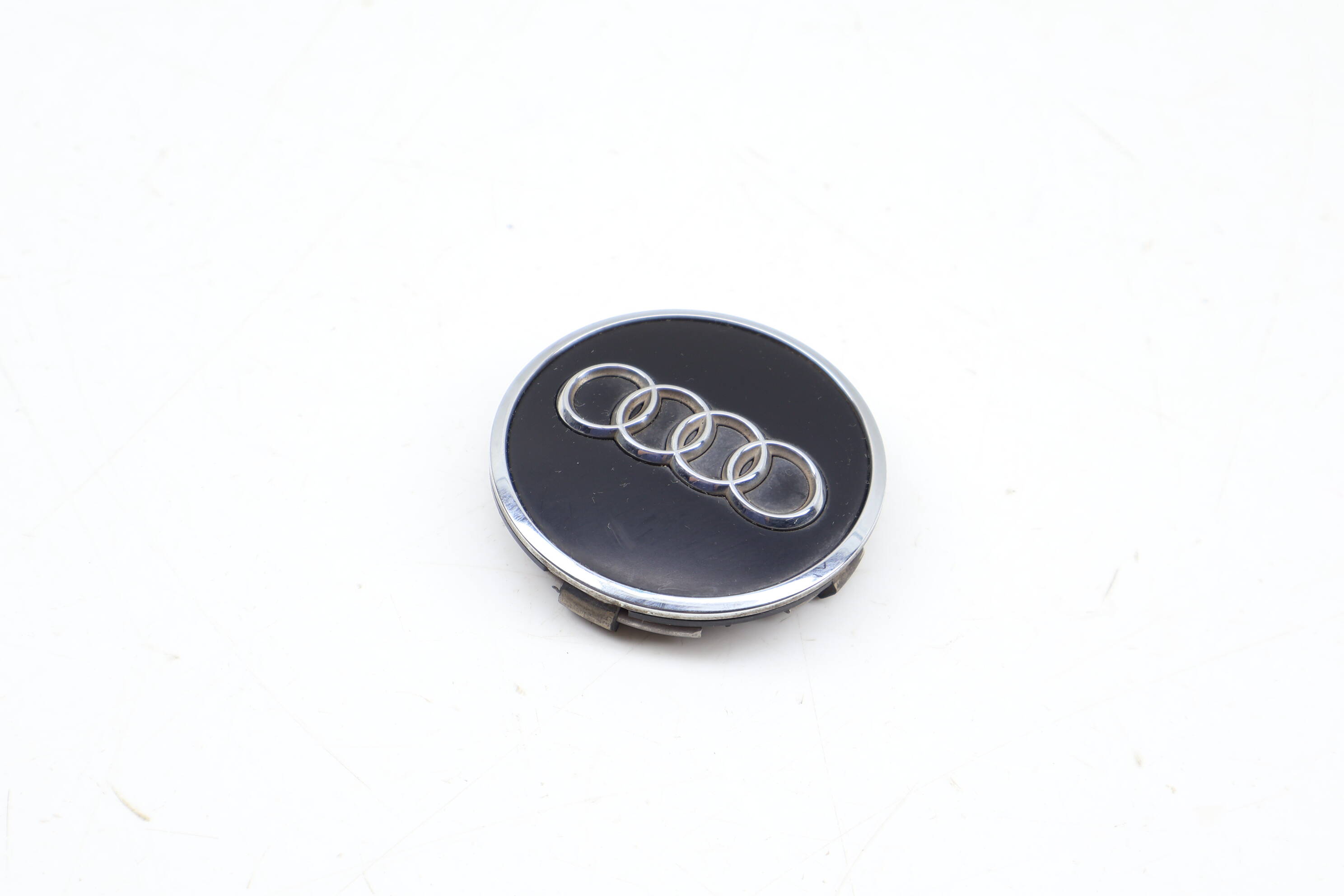 Wheel Center Cap 8W0601170B